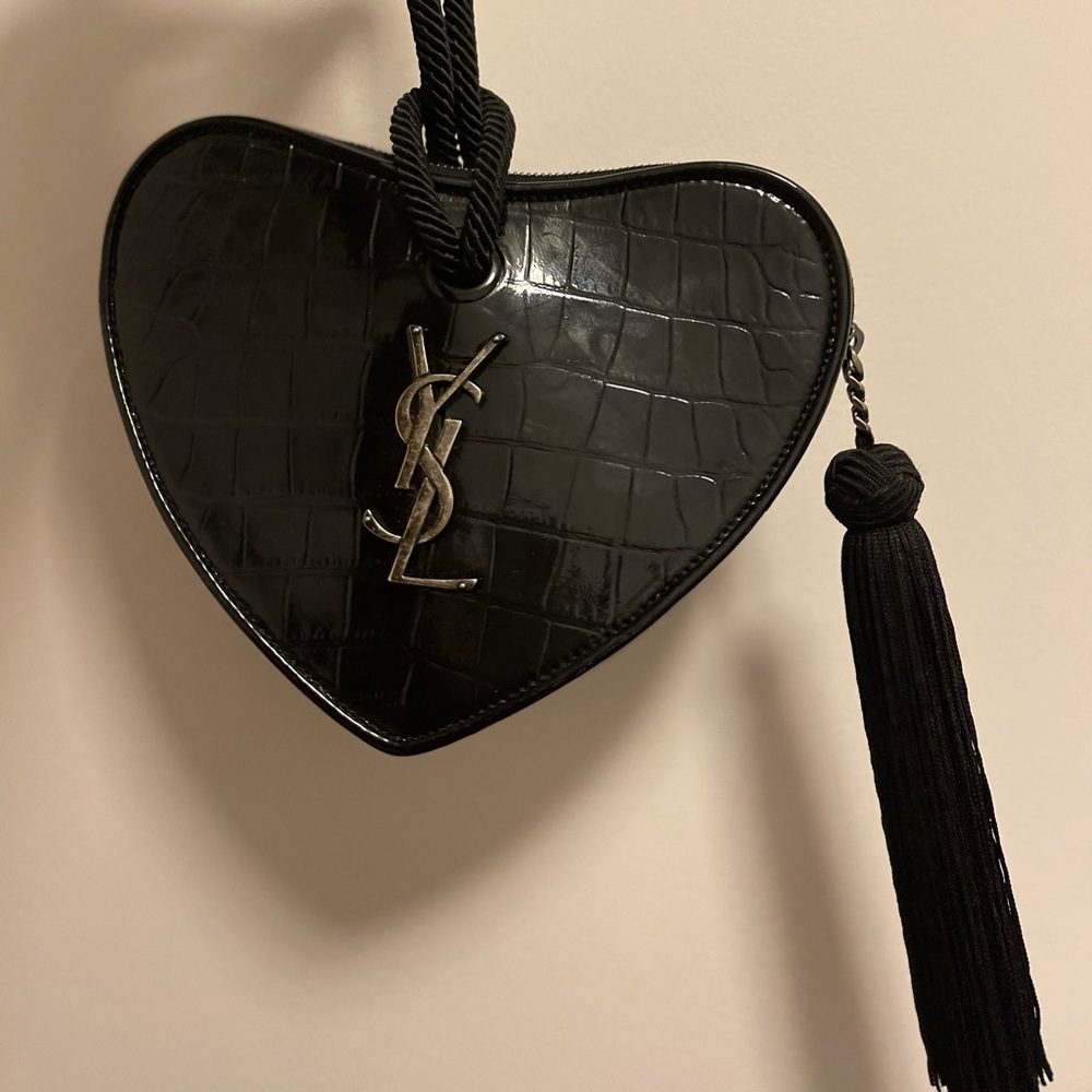 BLACK YSL SNAKE SKIN TASSLE BAG.